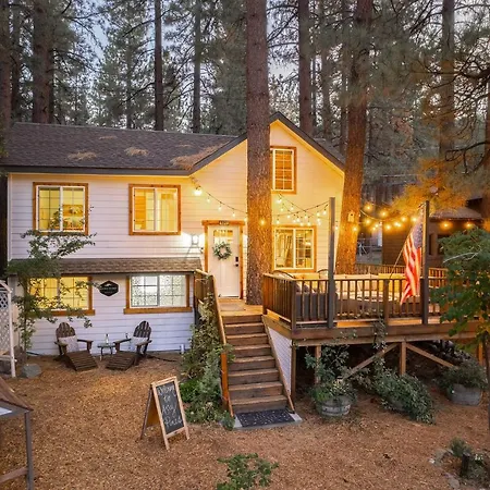 Aery Pines Villa Wrightwood Exterior photo